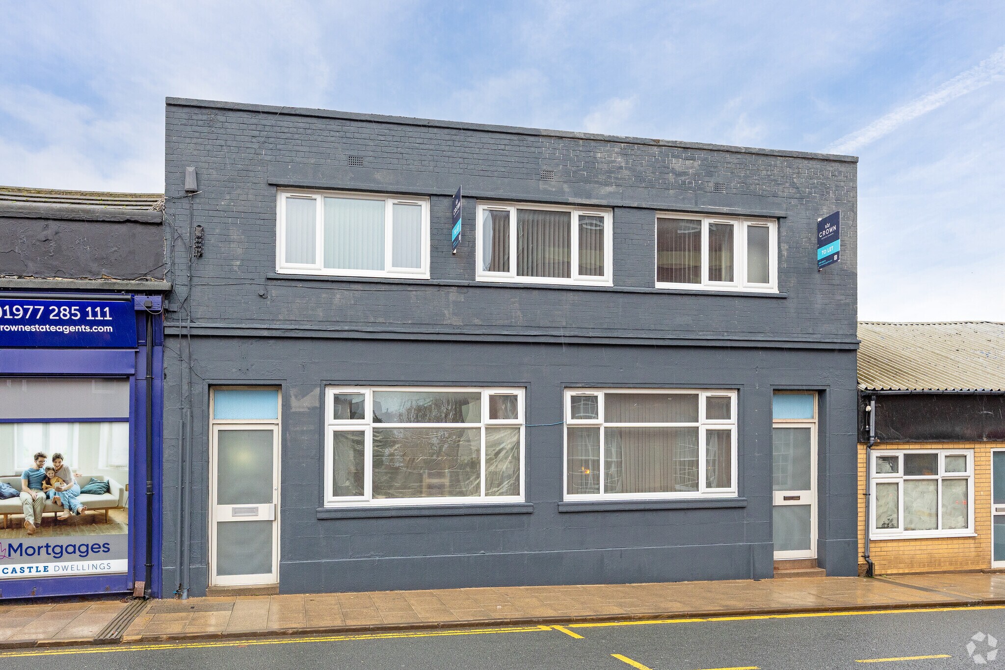 24 Bank St, Castleford for sale Primary Photo- Image 1 of 1