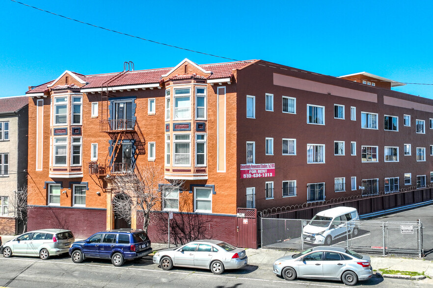 2624 Foothill Blvd, Oakland, CA for sale - Primary Photo - Image 1 of 1