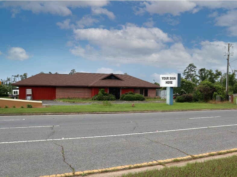 2545 Commercial Park Dr, Marianna, FL for sale - Building Photo - Image 1 of 1