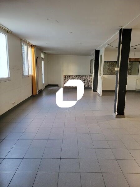 Location Bureaux 202 m² - Photo 1