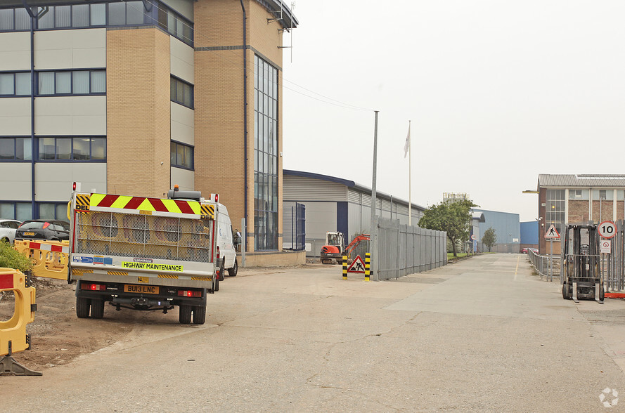 Sprint Way, Liverpool for rent - Building Photo - Image 1 of 4