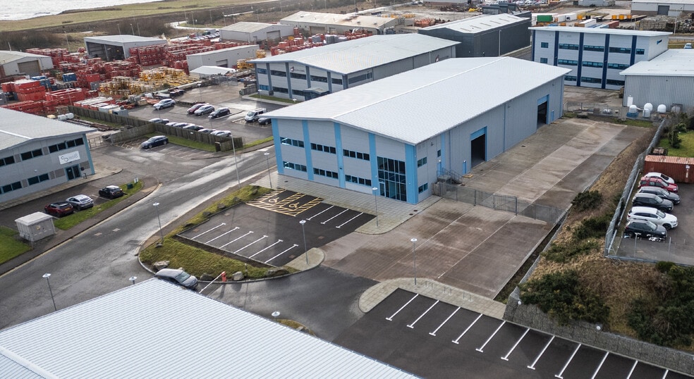 Minto Pl, Aberdeen to rent - Building Photo - Image 2 of 7