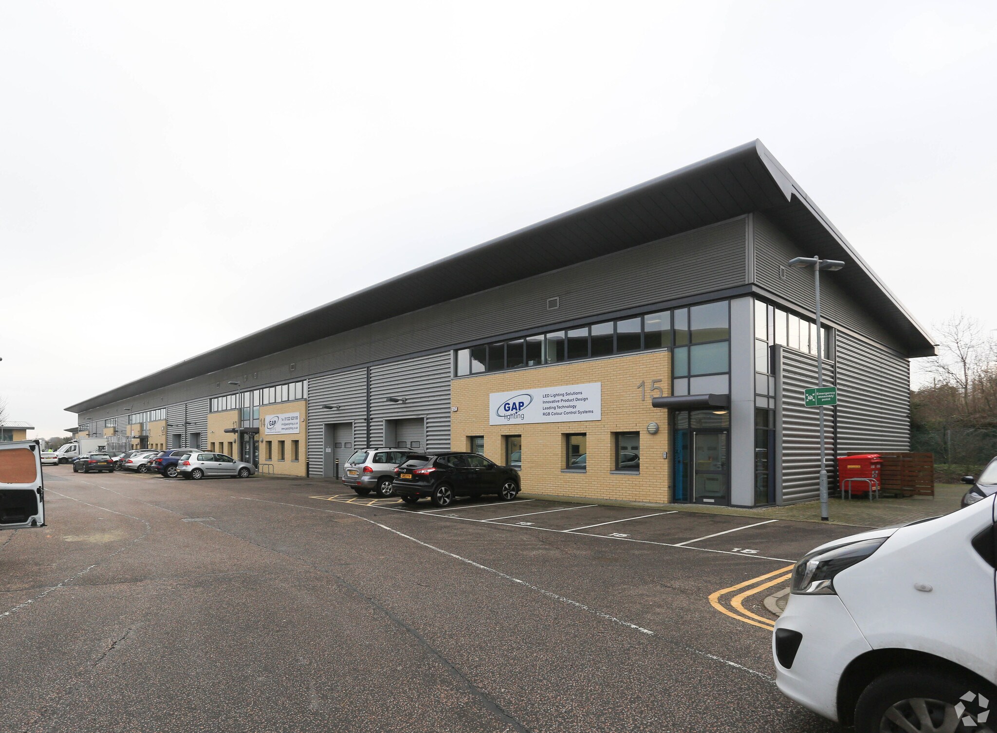 Schooner Ct, Dartford for sale Primary Photo- Image 1 of 1