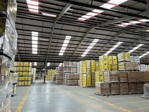 Wellingborough Rd, Rushden for sale Interior Photo- Image 1 of 1