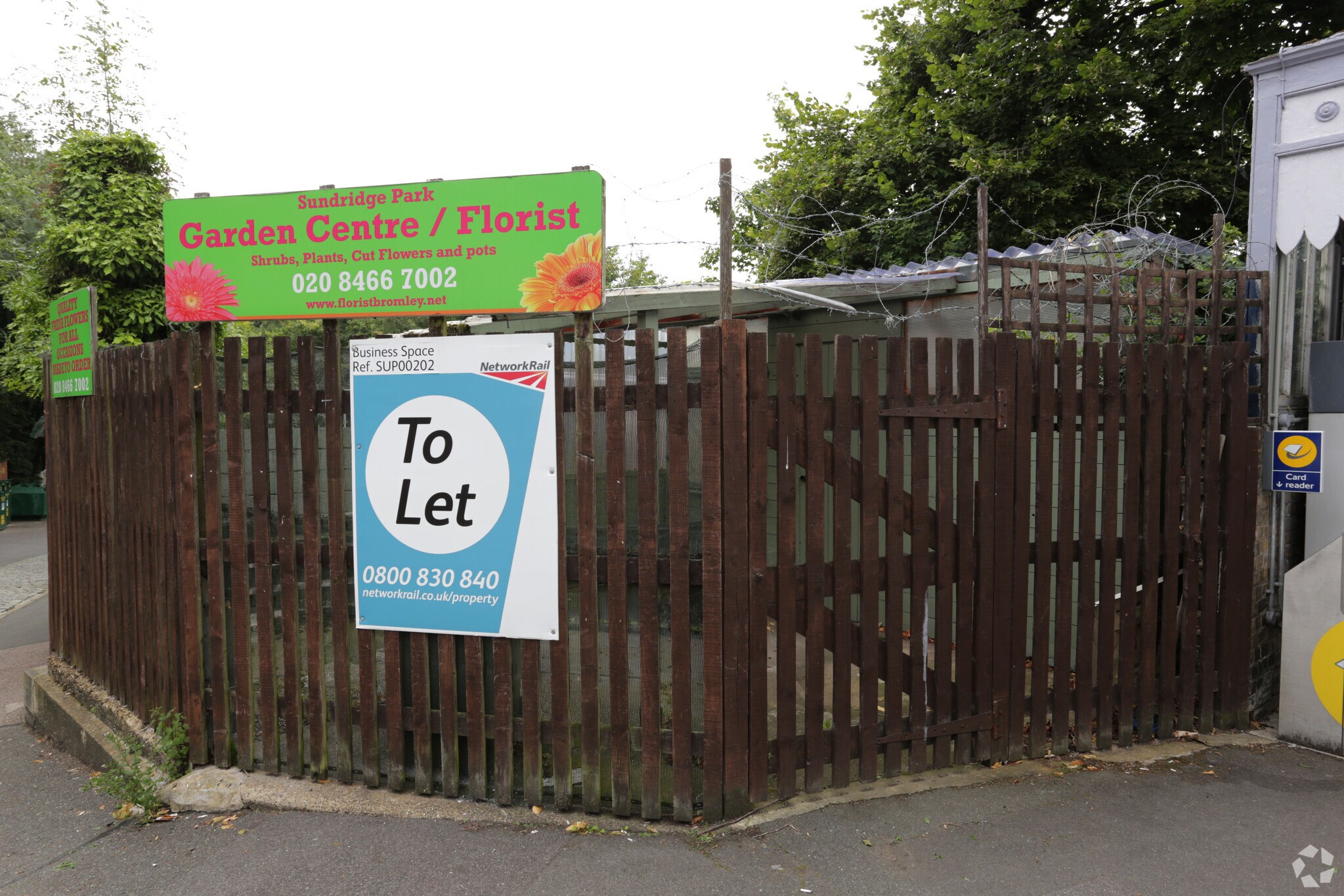 Plaistow Ln, Bromley for sale Primary Photo- Image 1 of 1