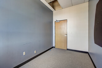 6311 Romaine St, Los Angeles, CA for rent Interior Photo- Image 2 of 3