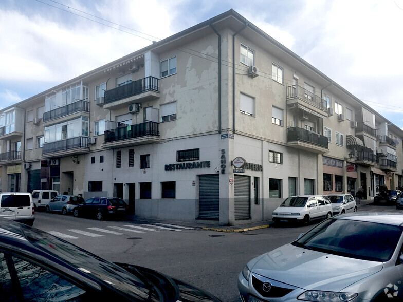 Calle Cataluña, 1, Velilla de San Antonio, Madrid for sale - Primary Photo - Image 1 of 6