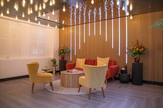 16-18 St Johns Ln, London to rent Interior Photo- Image 1 of 10