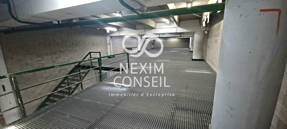 Light Industrial in Bagnolet to rent - Interior Photo - Image 3 of 6