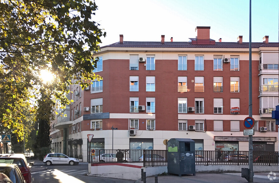 Retail in Alcorcón, MAD for rent - Primary Photo - Image 1 of 1