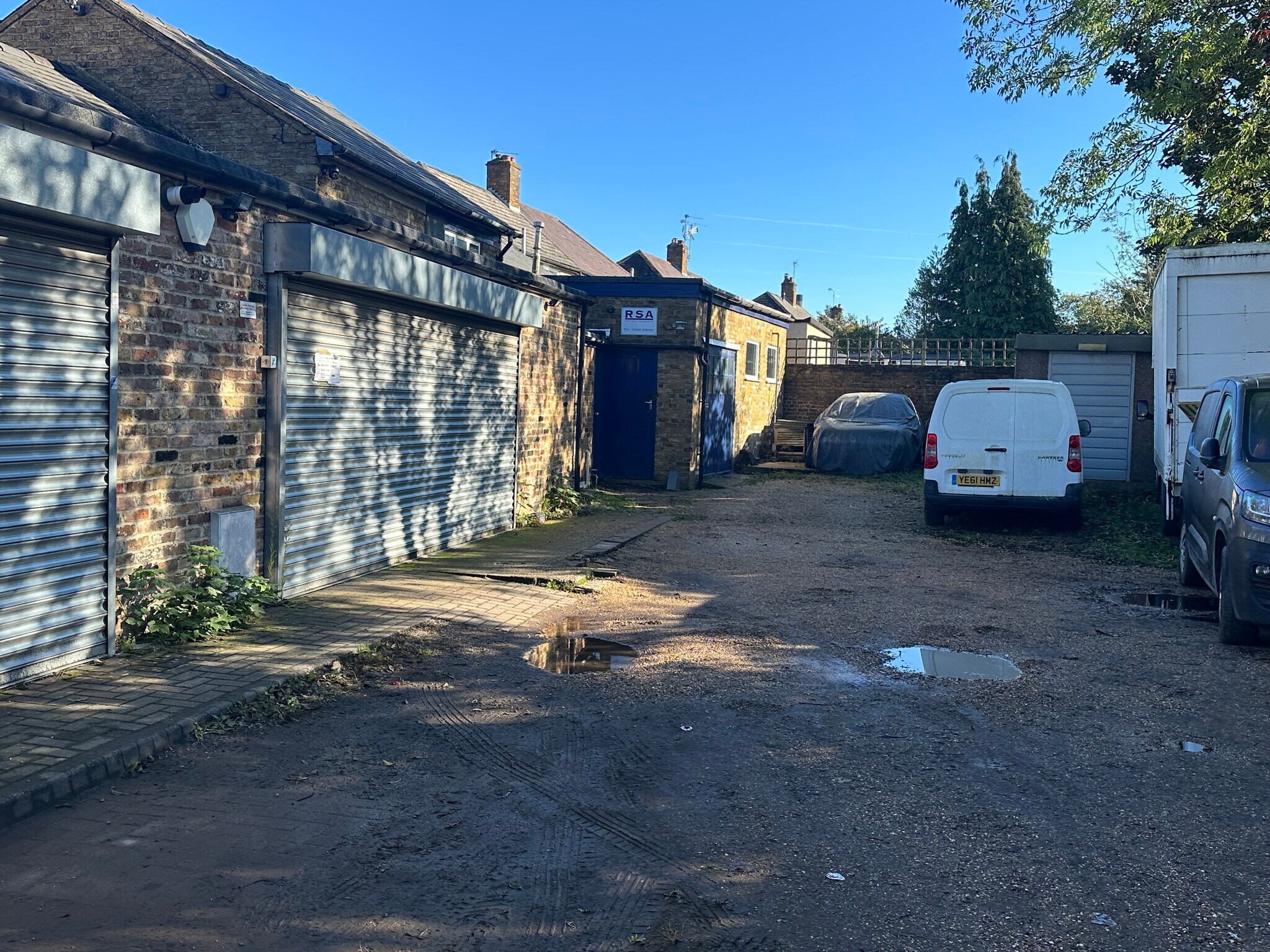 1-2 High St, Uxbridge for sale Building Photo- Image 1 of 1