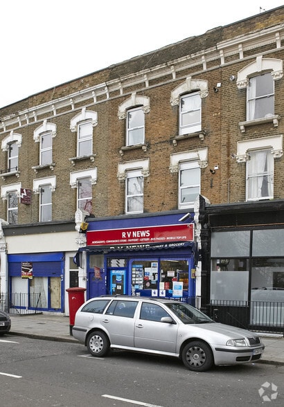 69 Fernhead Rd, London to rent - Primary Photo - Image 1 of 3