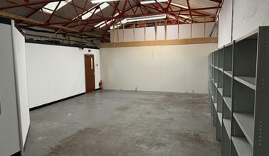 Cedar Ct, Warrington to rent Interior Photo- Image 2 of 2