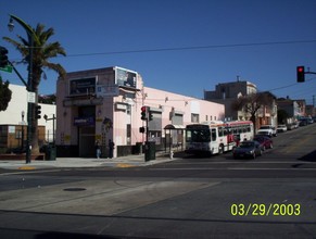 1449 Mendell St, San Francisco, CA for rent Primary Photo- Image 1 of 11