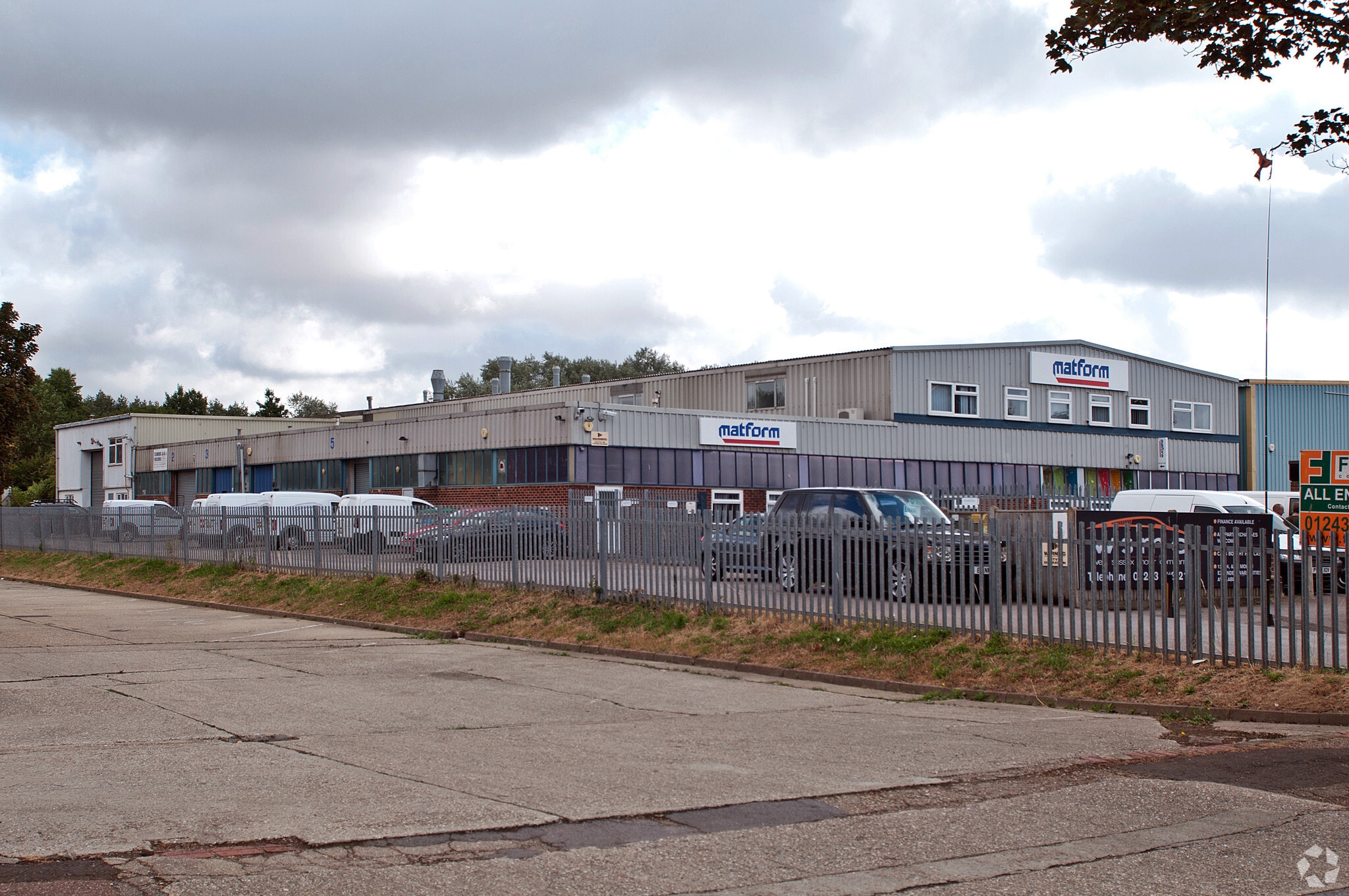 Terminus Road, Chichester for sale Primary Photo- Image 1 of 1