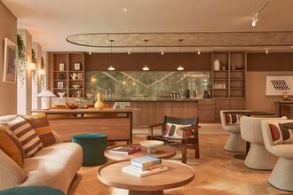 1 Sherwood St, London to rent Interior Photo- Image 2 of 2