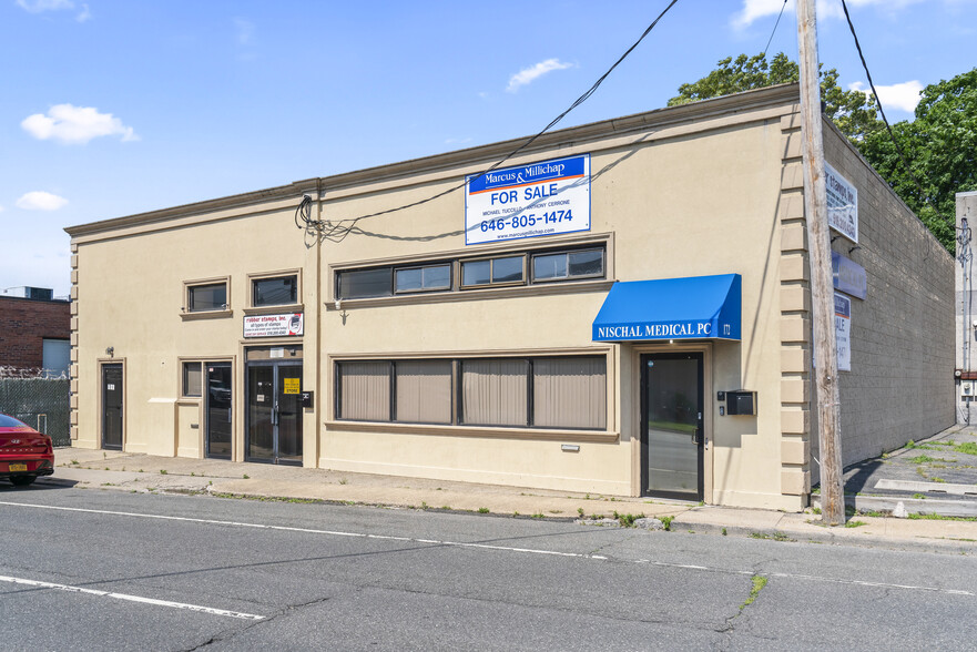 172-174 Herricks Rd, Mineola, NY for sale - Building Photo - Image 1 of 18