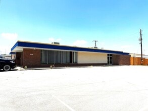 1307 W 22nd Pl, Tulsa, OK for rent Building Photo- Image 1 of 1