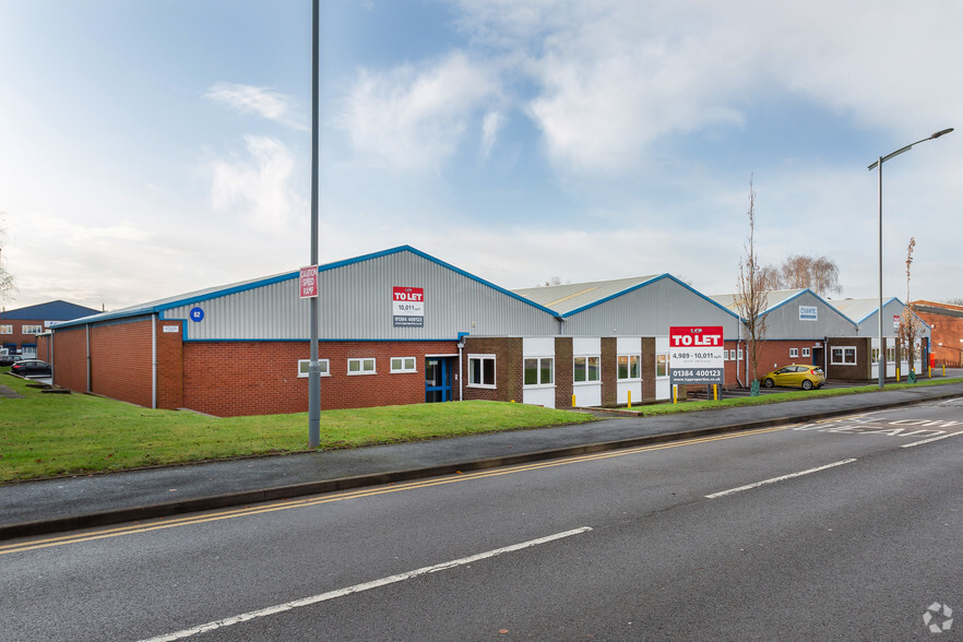 Third Ave, Kingswinford for sale - Primary Photo - Image 1 of 1