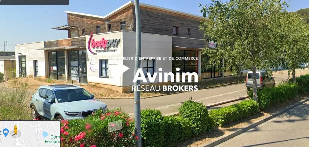 Vente Commerce 900 m² - Photo 1