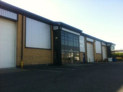 Fourth Ave, Gateshead to rent - Building Photo - Image 2 of 5