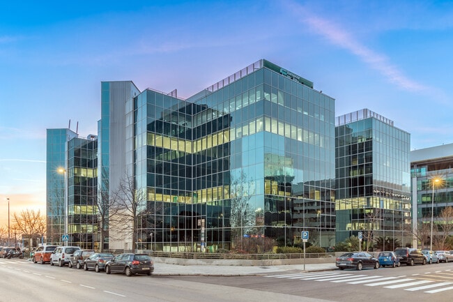 More details for Avenida del Partenón, 16-18, Madrid - Office to Rent