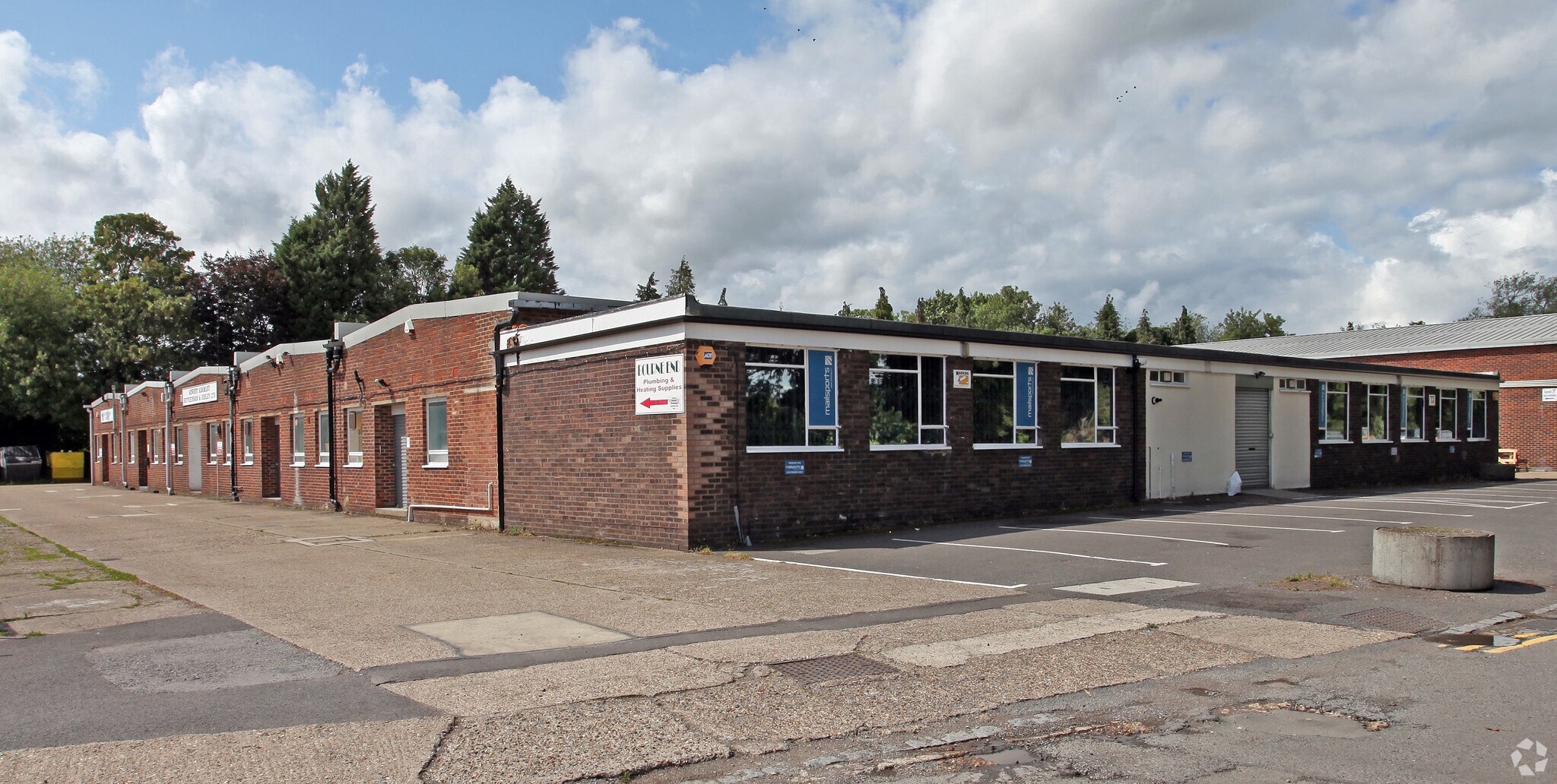 Wessex Rd, Bourne End for sale Building Photo- Image 1 of 1