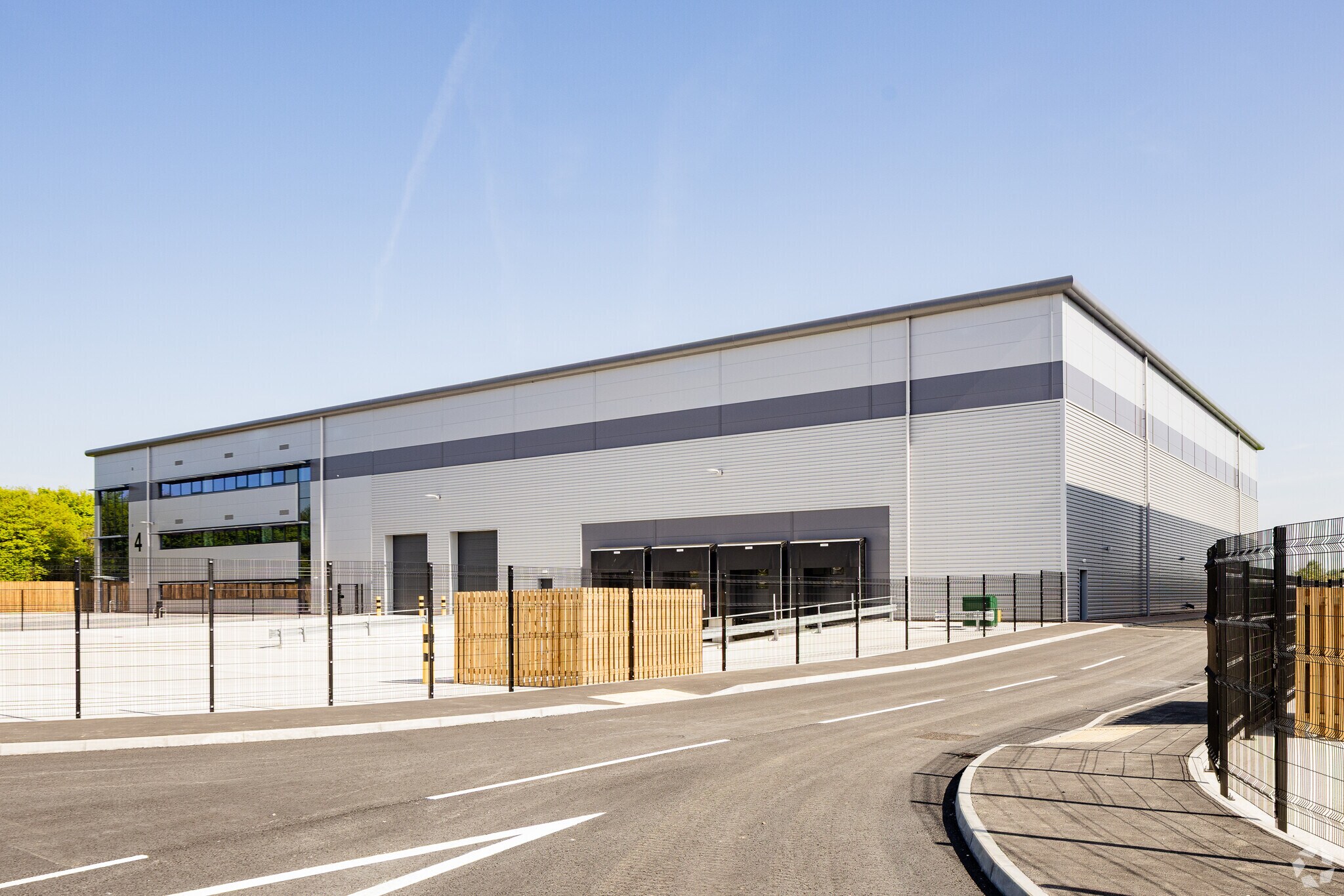 Middleton Stoney Rd, Bicester for sale Primary Photo- Image 1 of 1