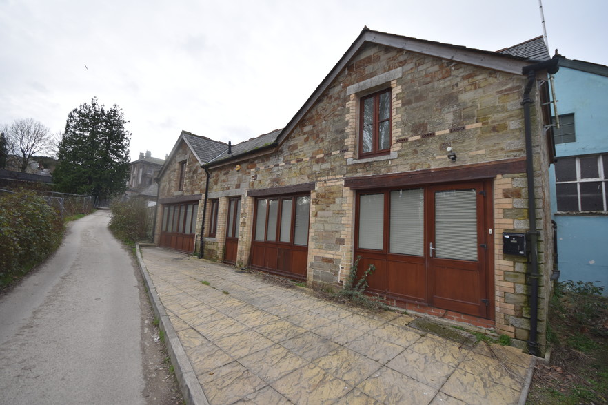 7 Mount Folly Sq, Bodmin for rent - Building Photo - Image 3 of 12