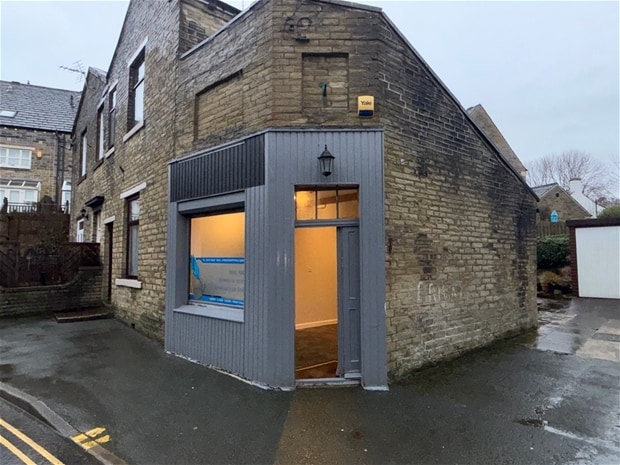 51 Towngate, Northowram to rent Building Photo- Image 1 of 6