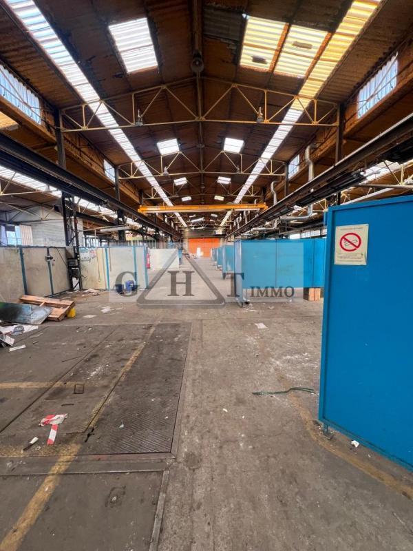 Industrial in Mareuil-lès-Meaux to rent Interior Photo- Image 1 of 5