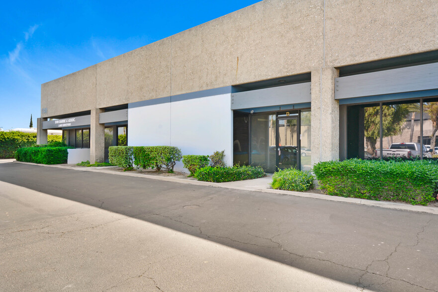 1240 N Jefferson St, Anaheim, CA for sale - Building Photo - Image 2 of 13