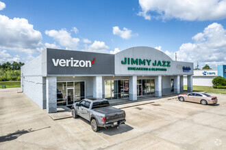 2213 Highway 82 W, Greenwood, MS for sale Primary Photo- Image 1 of 1