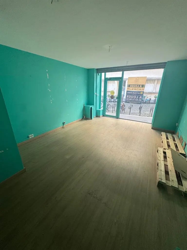 Location Commerce 30 m² - Photo 1