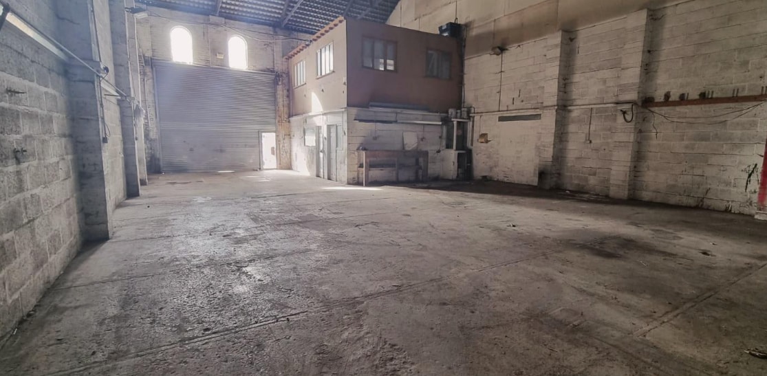 Riverway Industrial Estate, Trowbridge to rent Interior Photo- Image 1 of 3