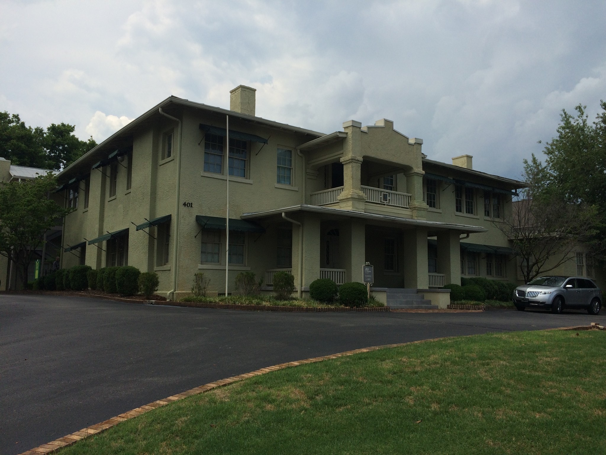 401 Holmes Ave, Huntsville, AL to rent Building Photo- Image 1 of 3