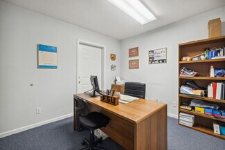 More details for 2762 Dunn Ave, Jacksonville, FL - Office for Sale