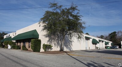 5151 Sunbeam Rd, Jacksonville, FL for rent Building Photo- Image 1 of 11