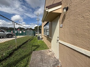 5640-5648 W Atlantic Blvd, Margate, FL for rent Building Photo- Image 1 of 5