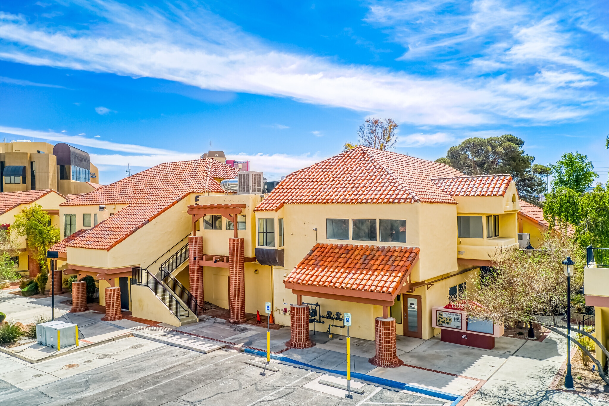 2800 W Sahara Ave, Las Vegas, NV to rent Primary Photo- Image 1 of 8