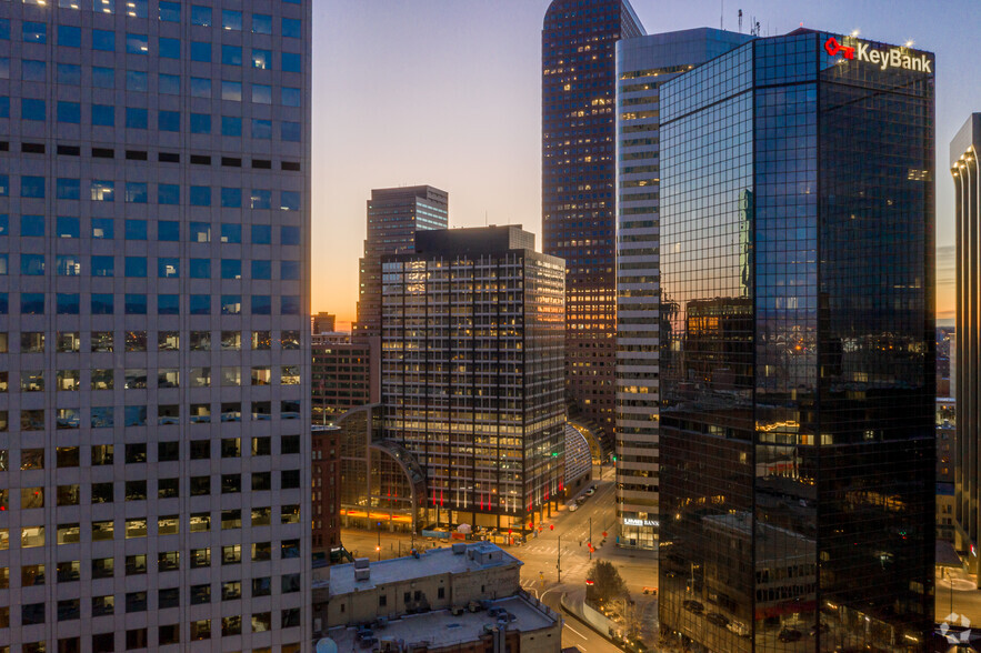 1700 Broadway, Denver, CO for rent - Primary Photo - Image 1 of 31