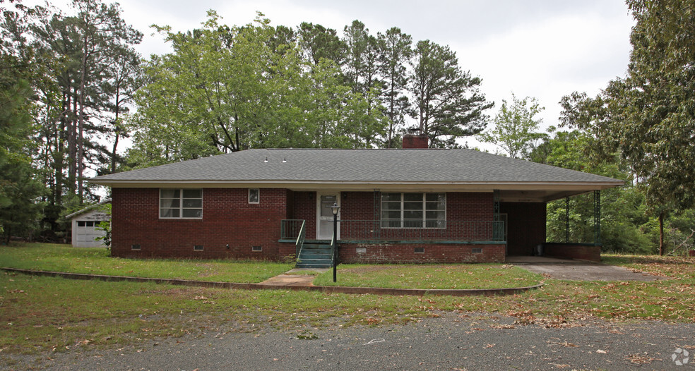 301 E Boundary St, Chapin, SC for rent - Building Photo - Image 2 of 2