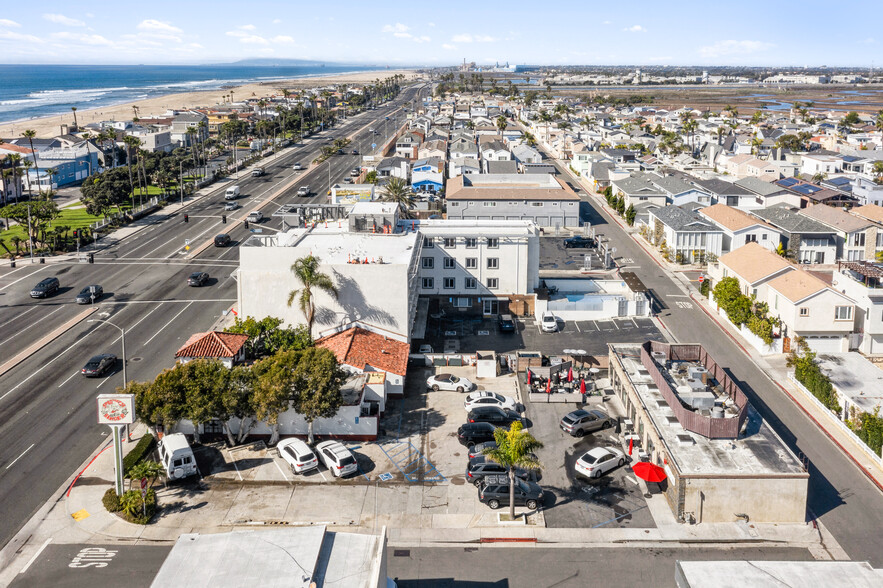 6204 W Coast Hwy, Newport Beach, CA for rent - Building Photo - Image 2 of 9