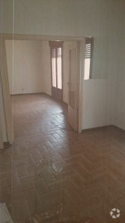 Office in Segovia, Segovia to rent Interior Photo- Image 1 of 3