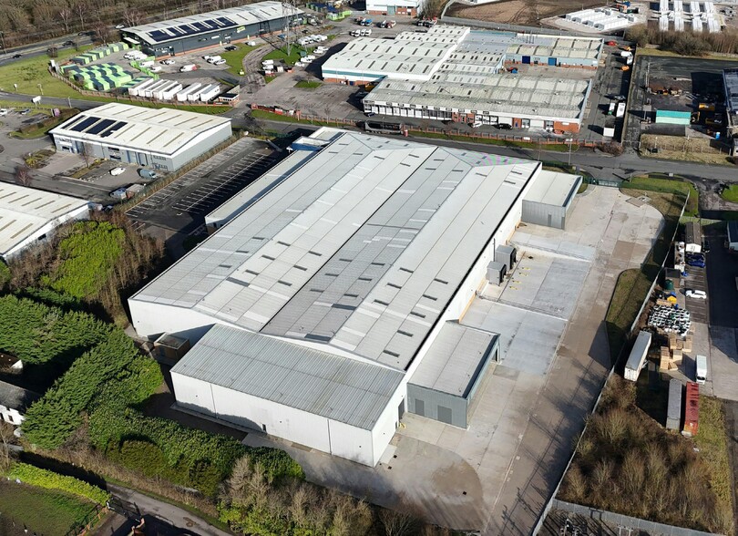 Eurolink, St Helens to rent - Building Photo - Image 2 of 7