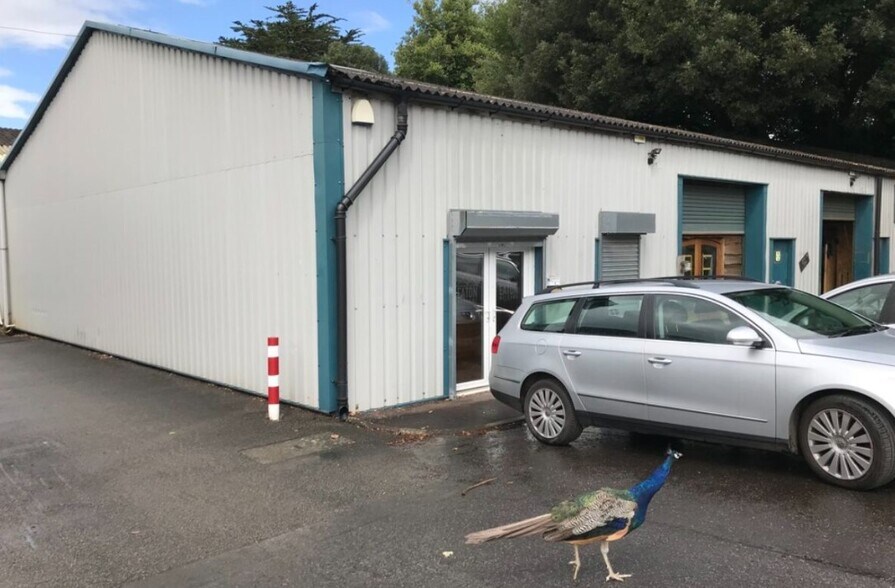 Bishops Court Ln, Exeter for sale - Building Photo - Image 1 of 1