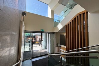 4-7 Donegall Sq N, Belfast to rent Interior Photo- Image 1 of 4