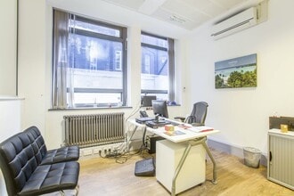 5-8 Dysart St, London to rent Interior Photo- Image 2 of 12