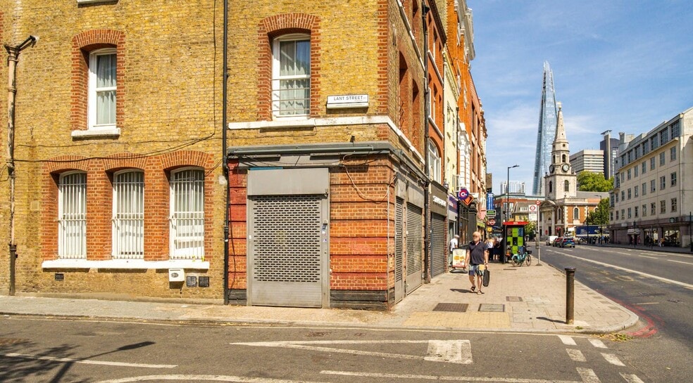230 Borough High St, London for sale - Building Photo - Image 2 of 6
