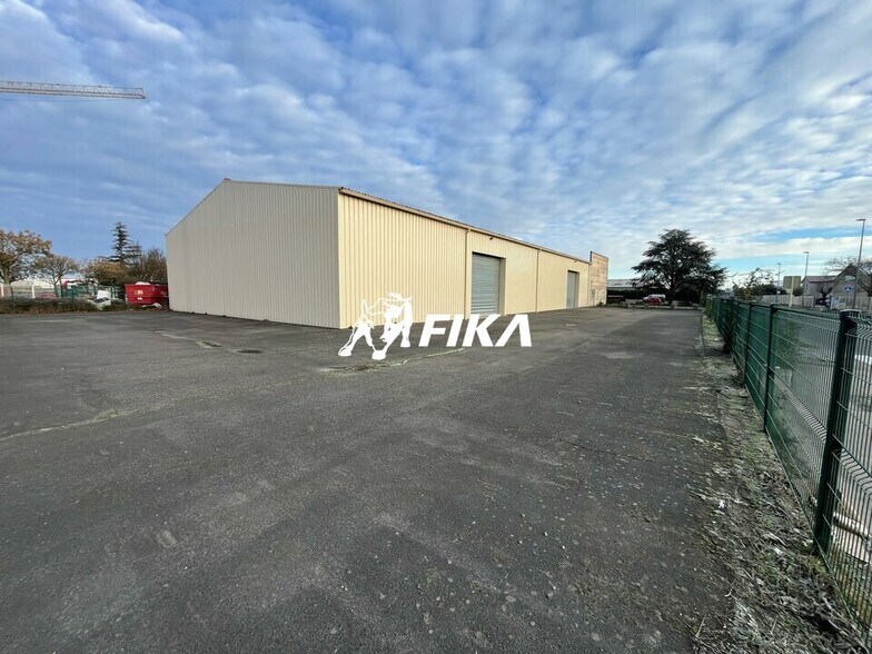 28 Chemin De Garrabot, Colomiers for sale - Building Photo - Image 2 of 10